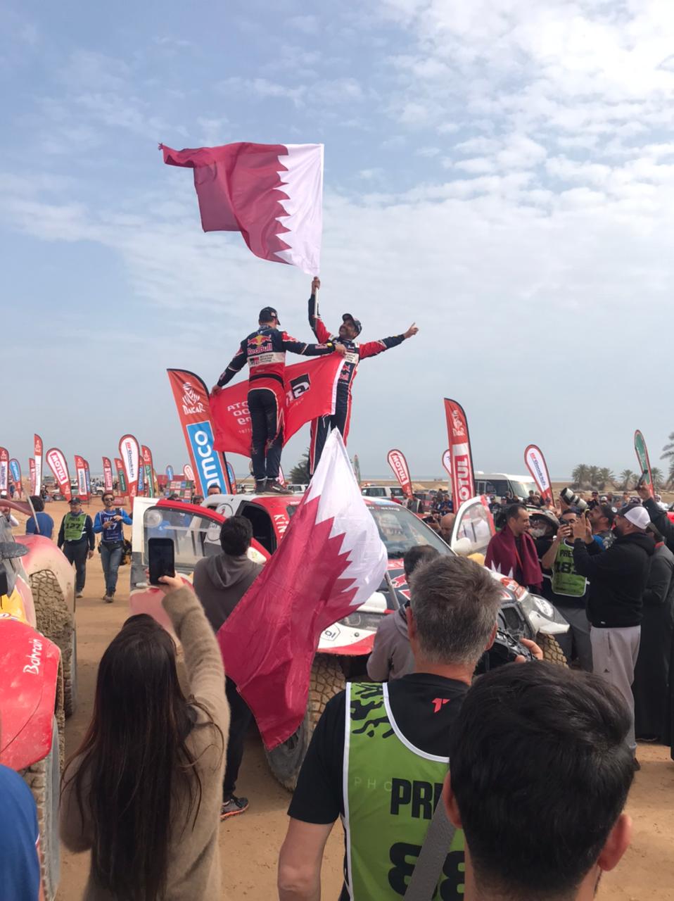 Los festejos de los pilotos que le ganaron al Dakar 2023: WhatsApp Image 2023-01-15 at 08.19.56.jpeg